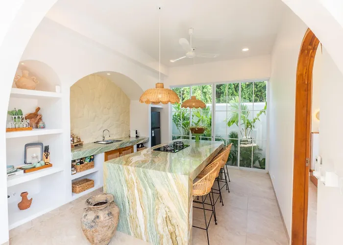 Enya Villas, Brand New Boutique Mediterranean *