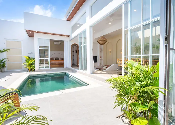 Enya Villas, Brand New Boutique Mediterranean * ウルワツ